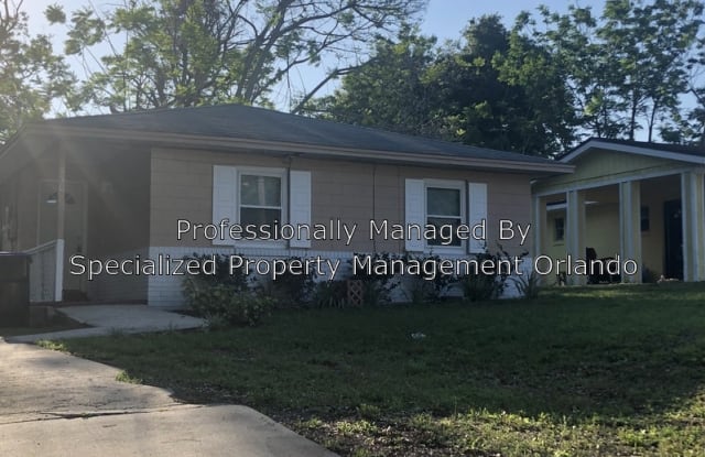 330 S Lancelot Ave - 330 S Lancelot Avenue, Orlovista, FL 32835