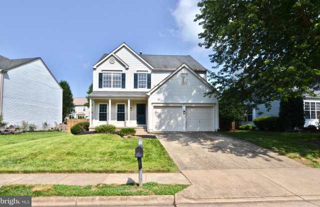 724 LONGFELLOW DRIVE NE Gallery 2