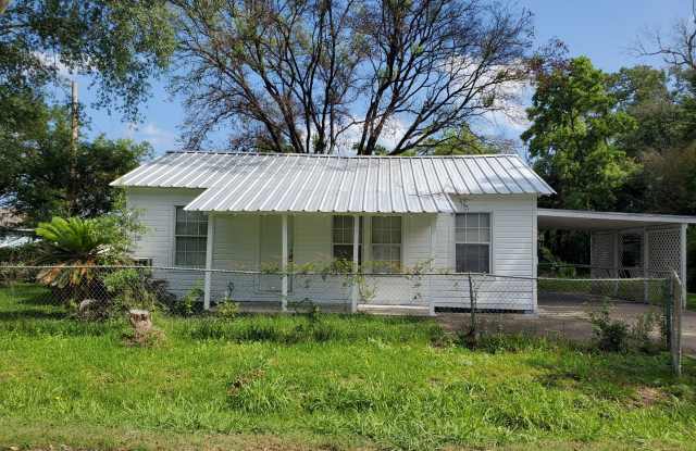 3010 Tanglewood Ave, Orange TX 77630 photos photos