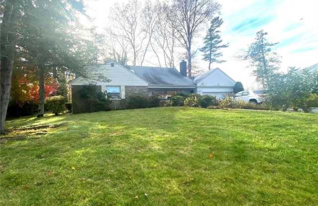 60 Gristmill Lane Gallery 2