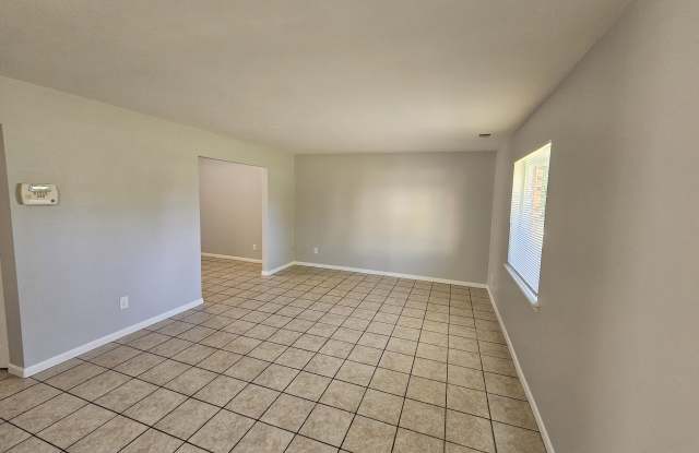 6314 Commons Drive Gallery 3