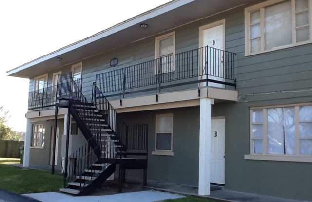 2110 Willow Street photos photos