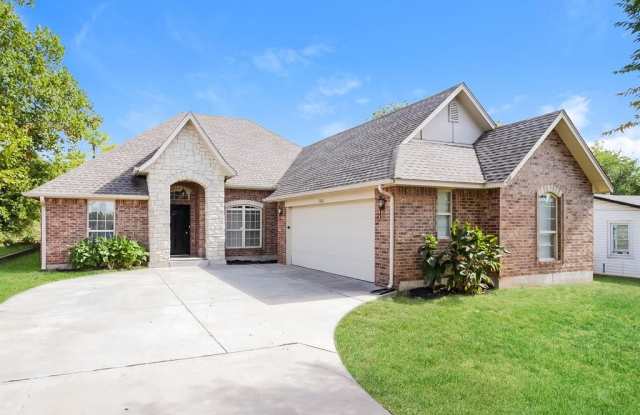2660 Clarke Street - 2660 Clarke Street, Choctaw, OK 73020