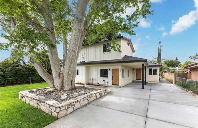 7661 Penfield Avenue photos photos