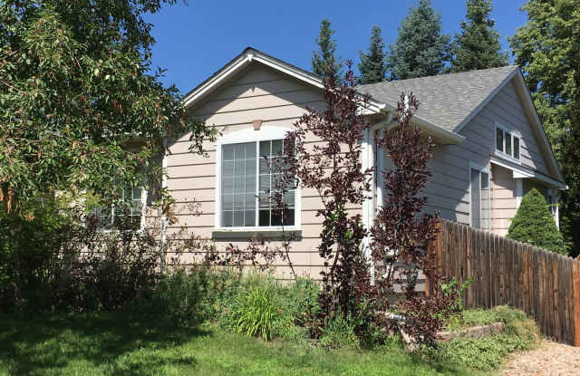 Modern Waneka Lake 4 Bedroom, 3 Bath Pretty Home in Lafayette! photos photos