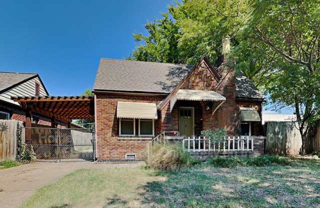 851 S Jamestown Ave photos photos