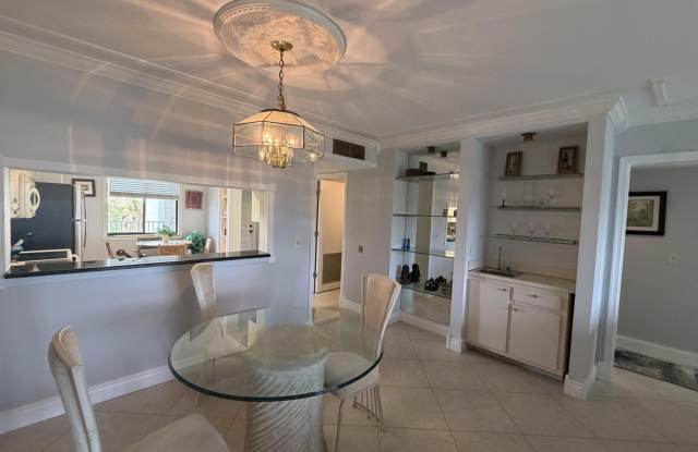 14475 Strathmore Lane Gallery 4
