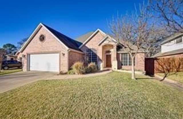 7308 Heritage Oaks Court Gallery 2