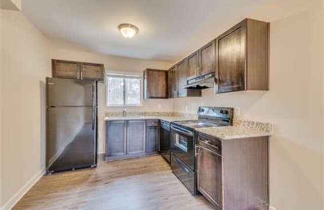 Regal Pines - 1365 Conley Rd, Conley, GA 30288