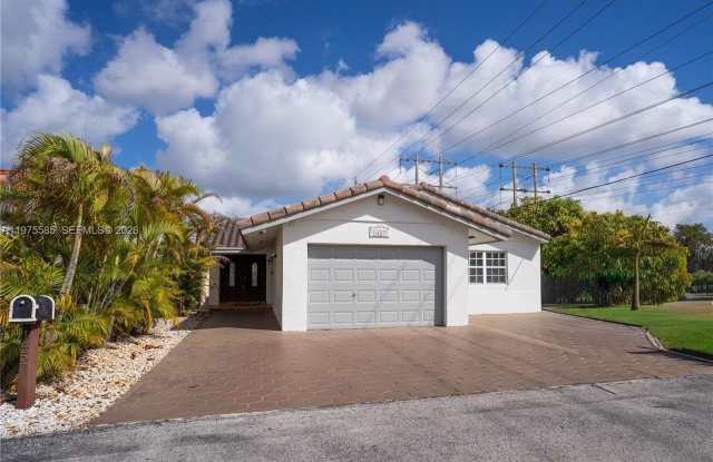 1457 SW 136th Pl photos photos