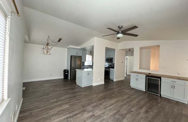 Gorgeous and Updated Nipomo Home Gallery 2