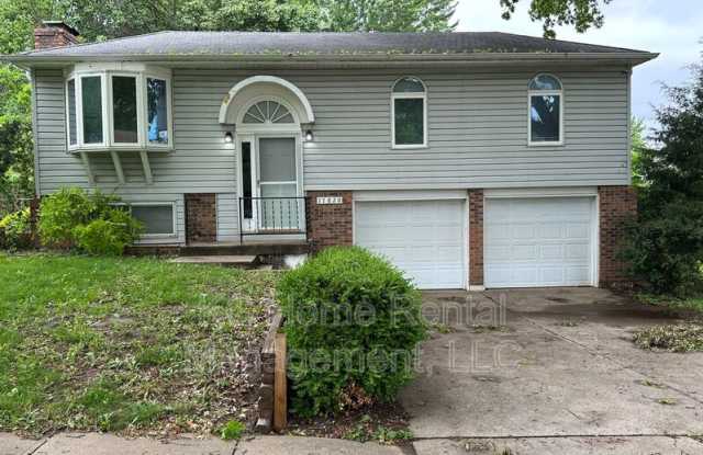 17820 E. Greentree Ave. photos photos