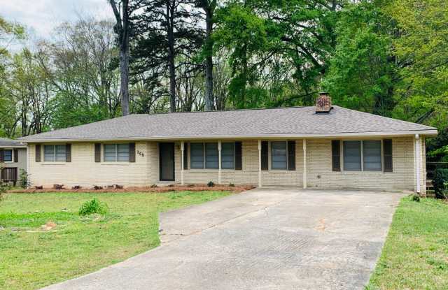Wow, great location, newly renovated, 4 beds/2 bath, private fenced yard, sun room/office, must see! photos photos