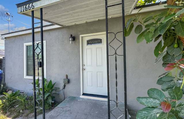 11666 Killian St photos photos