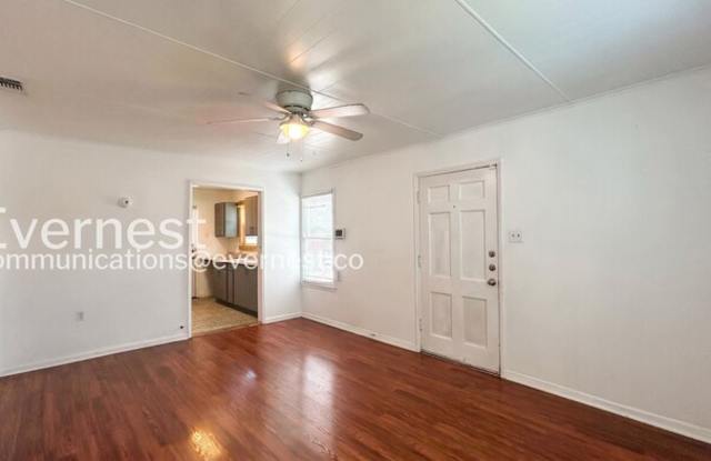 118 Cravens Avenue Gallery 4