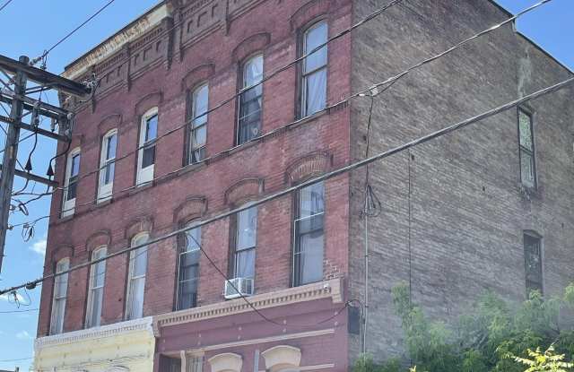 475 S Pearl Street photos photos