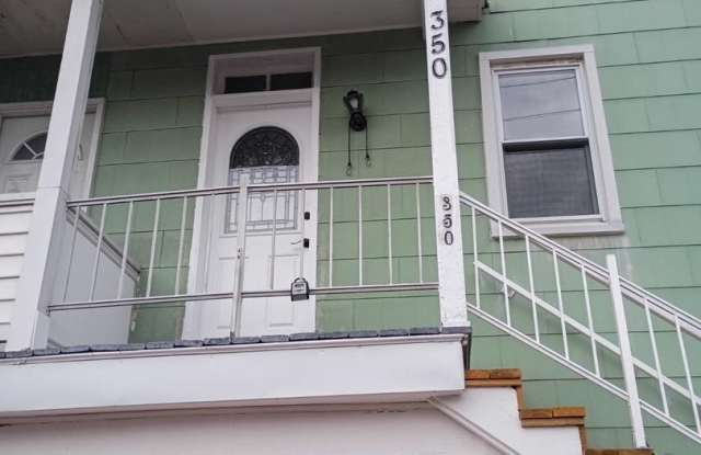 350 BEDFORD ST photos photos