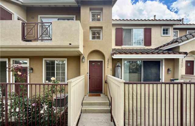 28456 Sassetta - 28456 Sassetta Way, Lake Forest, CA 92679 28456 Sassetta - 28456 Sassetta Way, Lake Forest, CA 92679