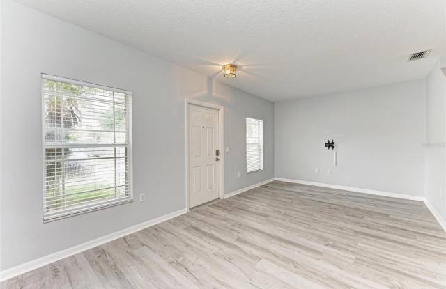 6218 FLAGFISH Court Gallery 2