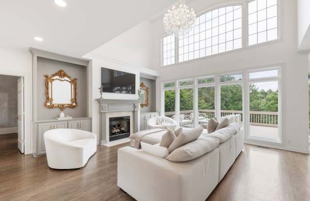 Luxury Furnished Home photos photos