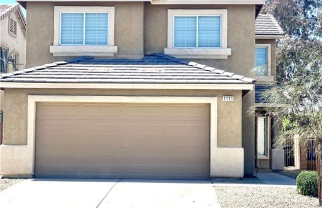 1121 Autumn Blossom Street - 1121 Autumn Blossom Street, Henderson, NV 89052