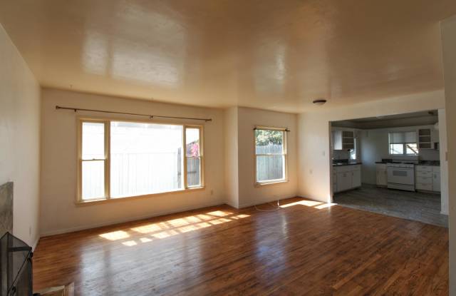 884 Del Riego Avenue Gallery 3