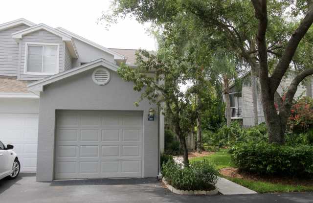 ***PERFECT LOCATION***LAKESIDE ***3 BED / 2 BATH CONDO*** ONE CAR GARAGE ***NORTH NAPLES*** photos photos