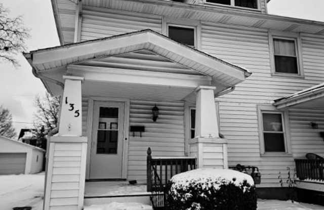 135 East Harding Road photos photos