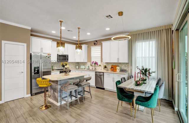 4414 Ficus St photos photos 4414 Ficus St photos photos