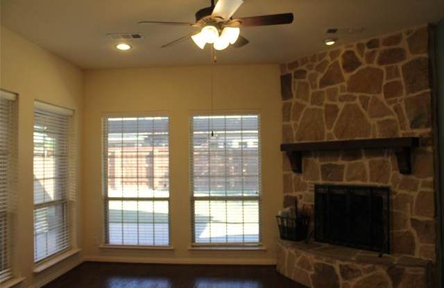 3417 Estes Park Lane Gallery 4