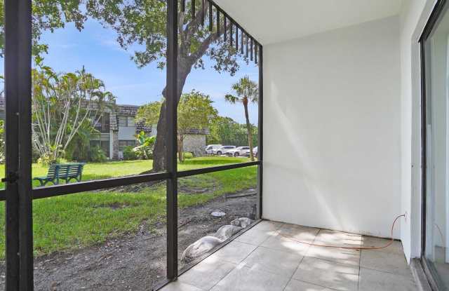 3109 Oakland Shores Drive Gallery 2