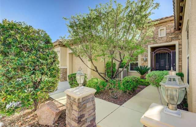 2357 Wisconsin Dells Drive photos photos