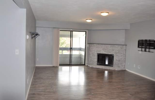 14224 E 1st Dr Apt C07 Gallery 3