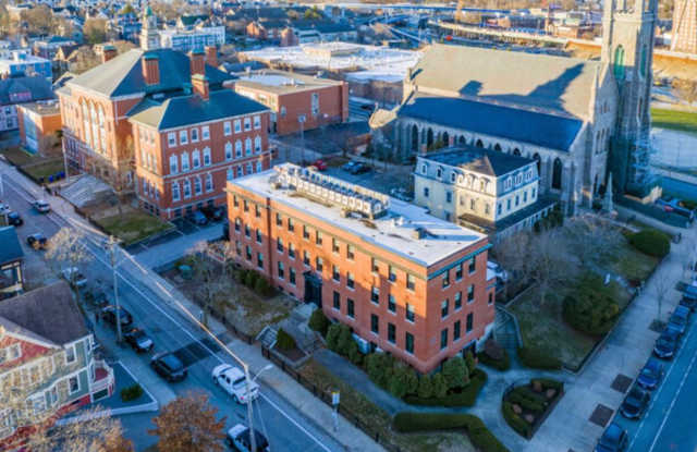 530 Broadway Apartments photos photos 530 Broadway Apartments photos photos