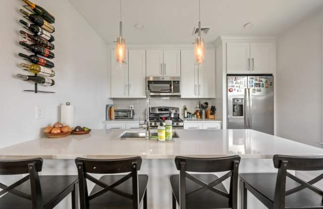 77 Torrey Street photos photos
