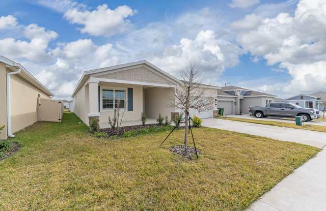 1167 Tyler Loop Gallery 2