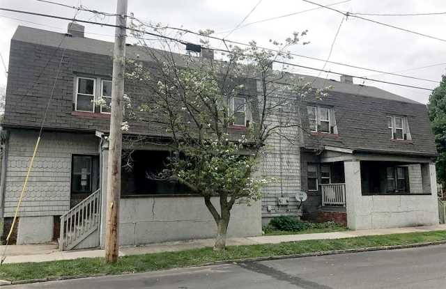 395 Cross St - 395 Cross Street, Akron, OH 44311