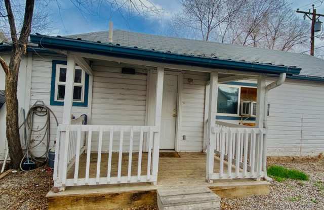 706 Railroad Ave -1 photos photos 706 Railroad Ave -1 photos photos