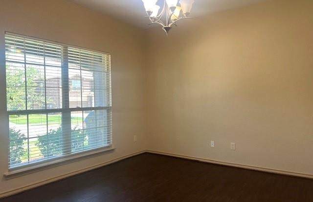 3004 Beaver Creek Drive Gallery 3