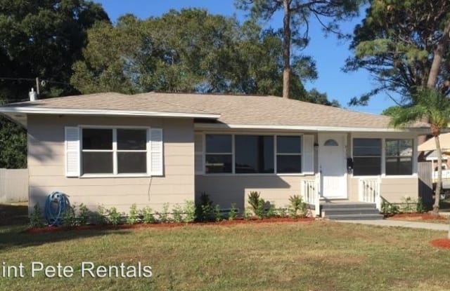 8330 63RD WAY - 8330 63rd Way, Pinellas Park, FL 33781