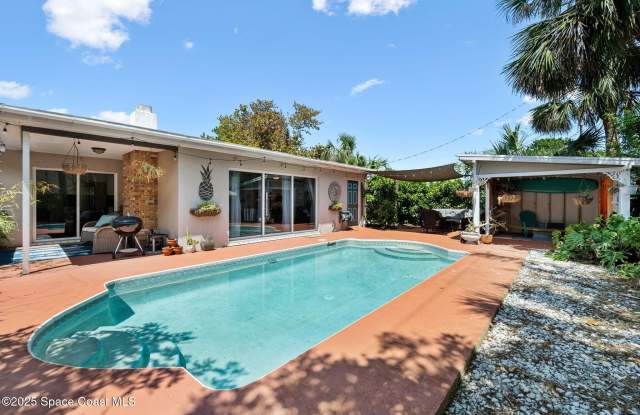 121 3rd Avenue photos photos