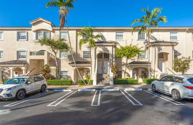 5670 Northwest 116th Avenue - 5670 Northwest 116th Avenue, Doral, FL 33178