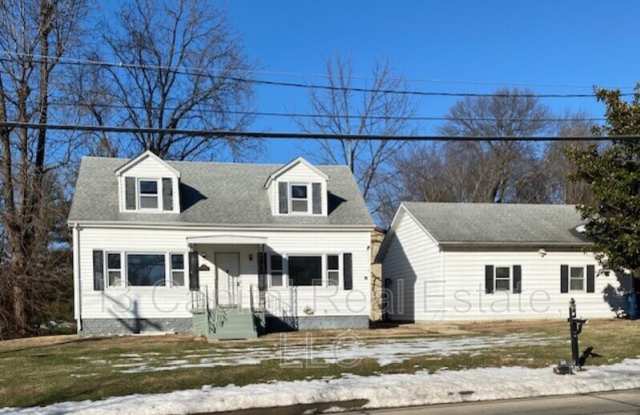 302 Pine Lake Rd - 302 Pine Lake Road, Collinsville, IL 62234
