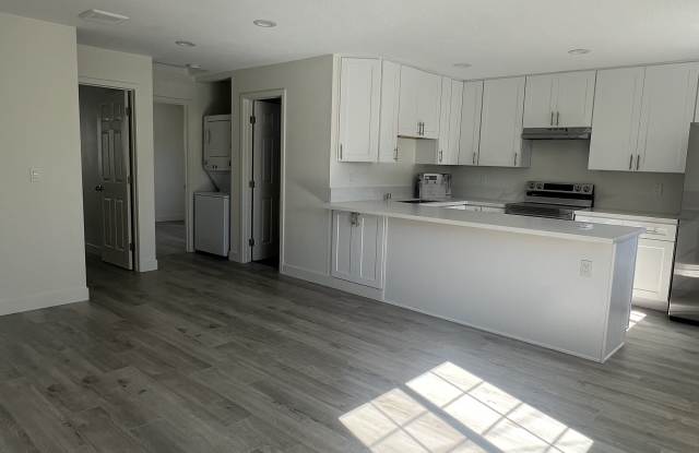 733 South 45th Street photos photos