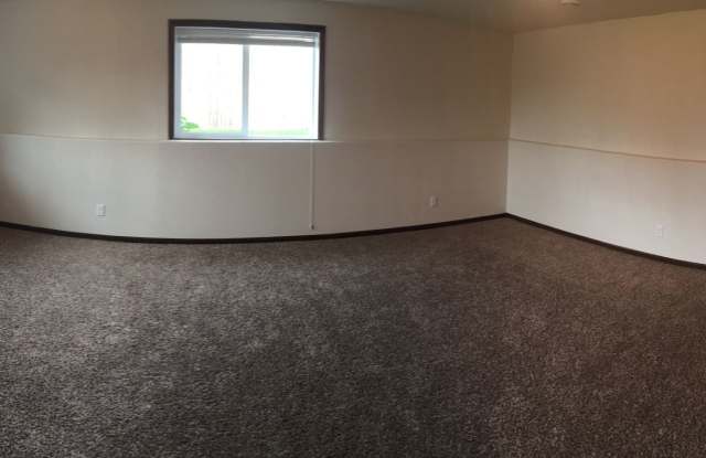 4 bed 3 bath Single Family Home Gallery 4