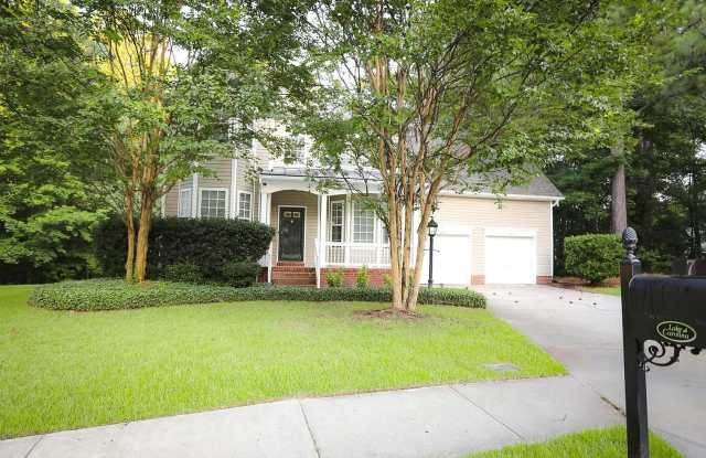 Spacious home located in the beautiful and well-established community of Magnolia Bluff in Lake Carolina photos photos