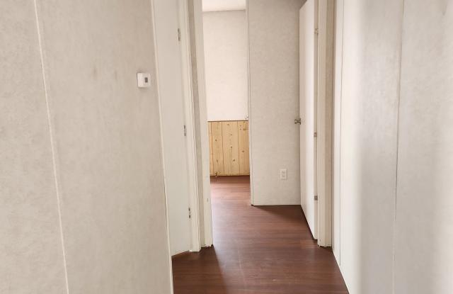 250 PIONEER DRIVE, UNIT 04 Gallery 4