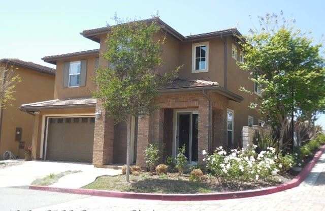 2109 Canyon Circle - 2109 Canyon Cir, Costa Mesa, CA 92627