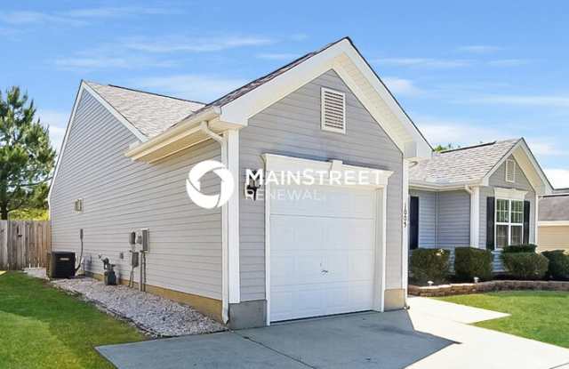 1005 Narcissus Court Gallery 2