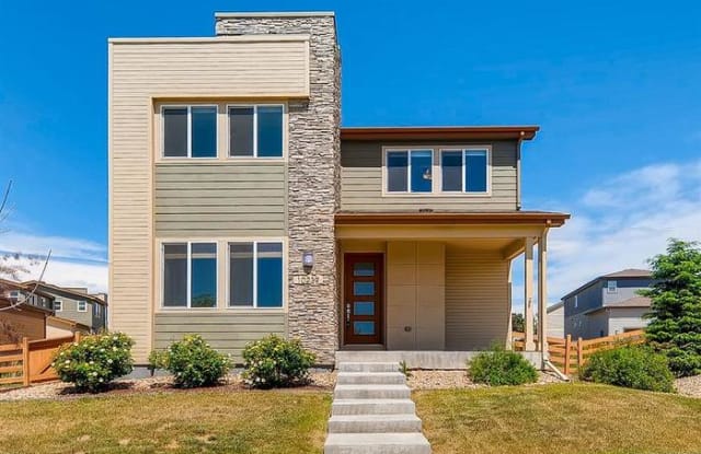 10239 Southlawn Circle - 10239 Southlawn Circle, Commerce City, CO 80022
